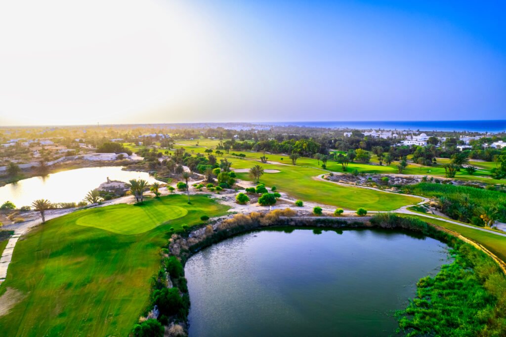 ISOLA - Glamour & Lifestyle à Djerba. Golden October au Djerba Golf Club